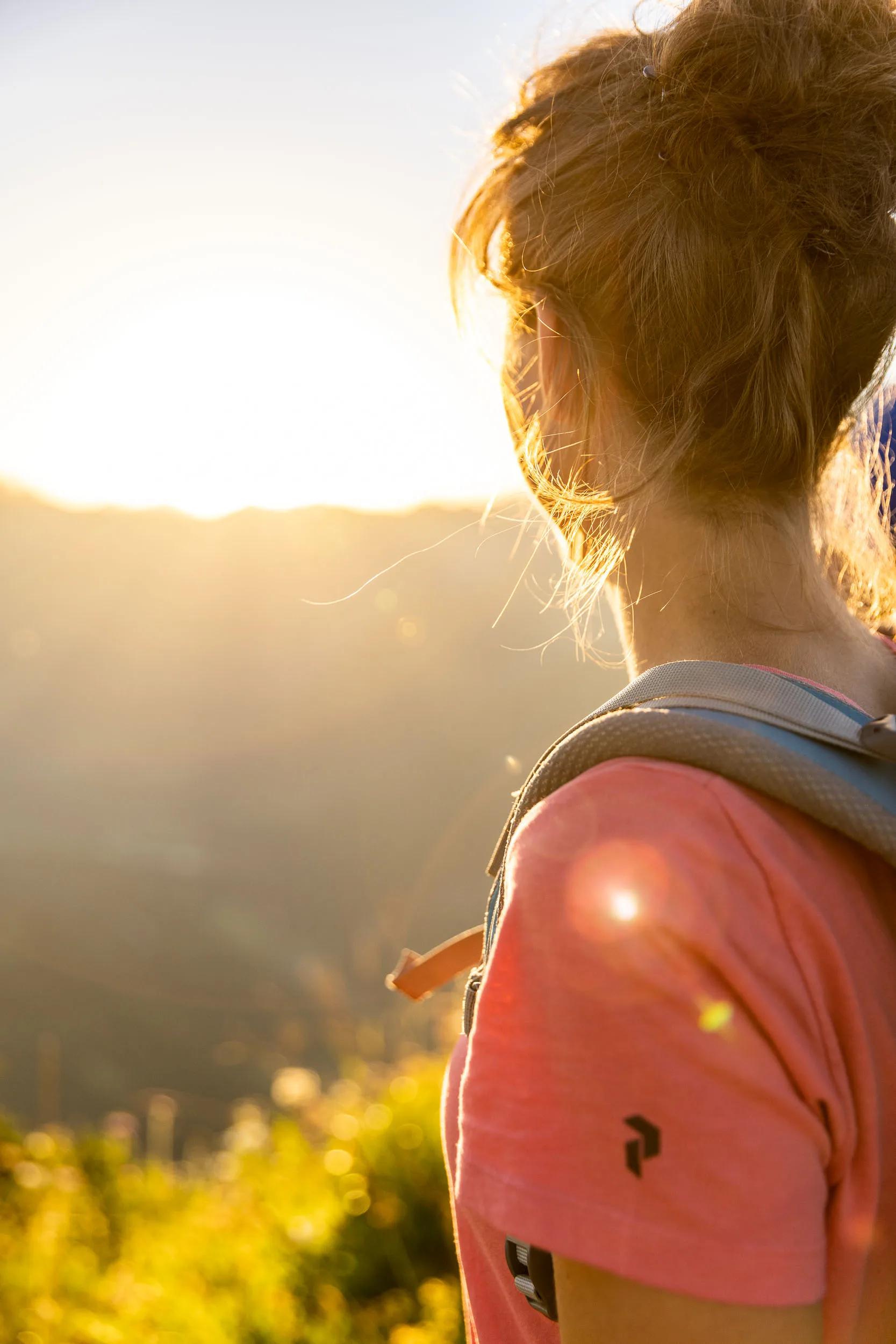Wendelin Thannheimer und Agnes Zobel beim Wandern im Morgenlicht am Fellhorn/Söllereck.