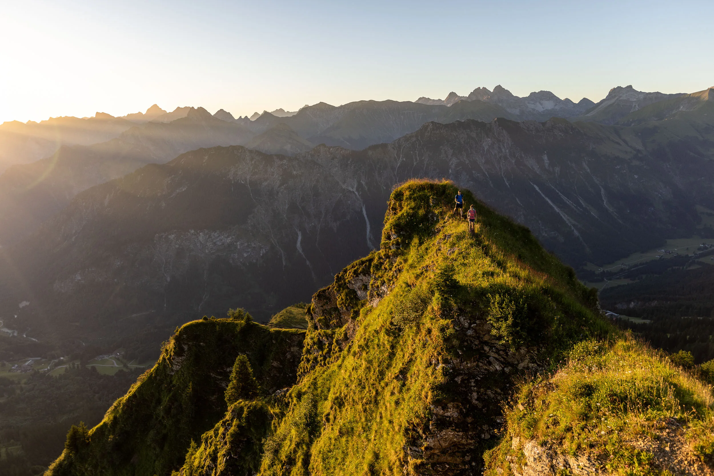 Sonnenaufgang in den Bergen am Fellhorn/Söllereck bei Oberstdorf.