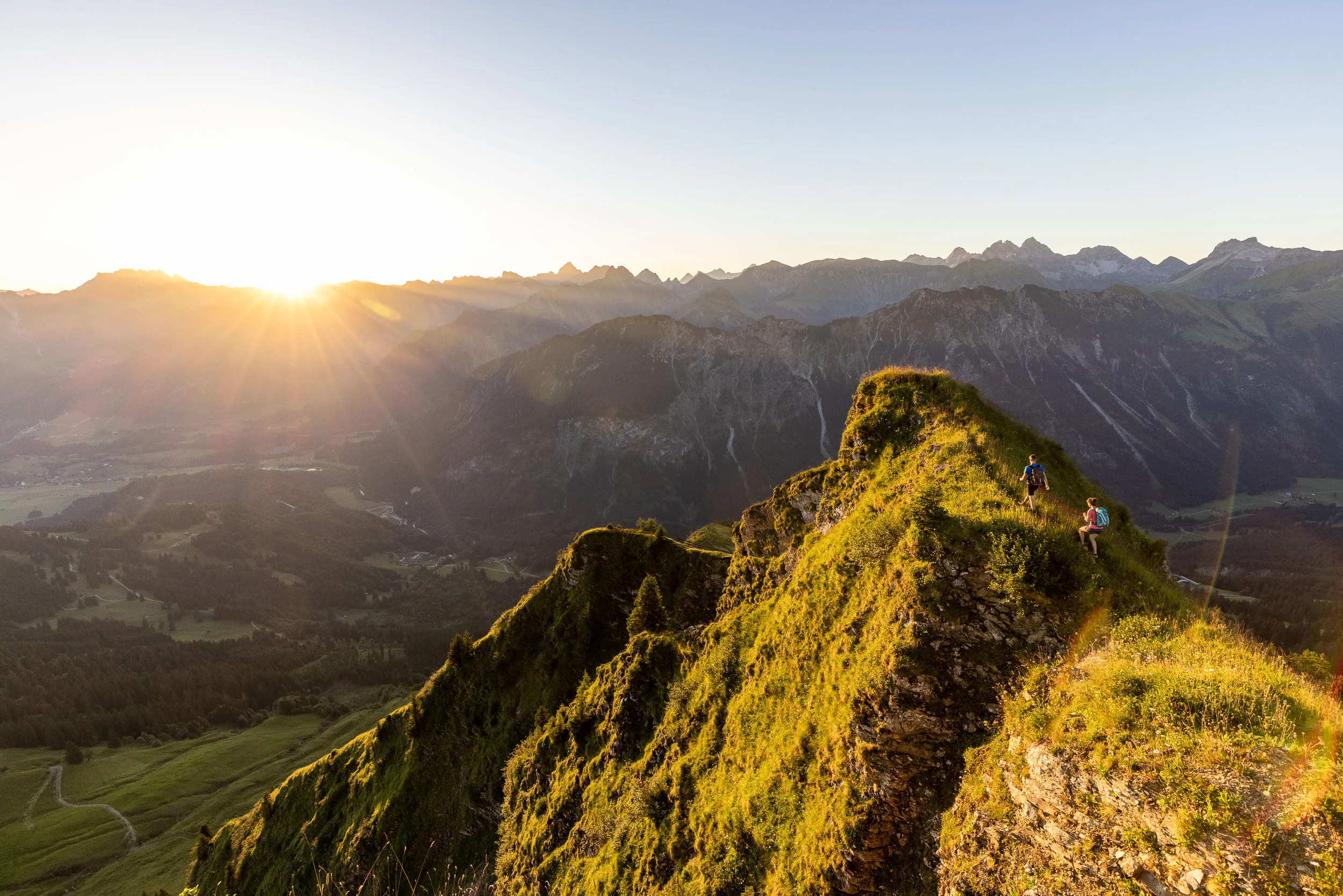 Sonnenaufgang in den Bergen am Fellhorn/Söllereck bei Oberstdorf.
