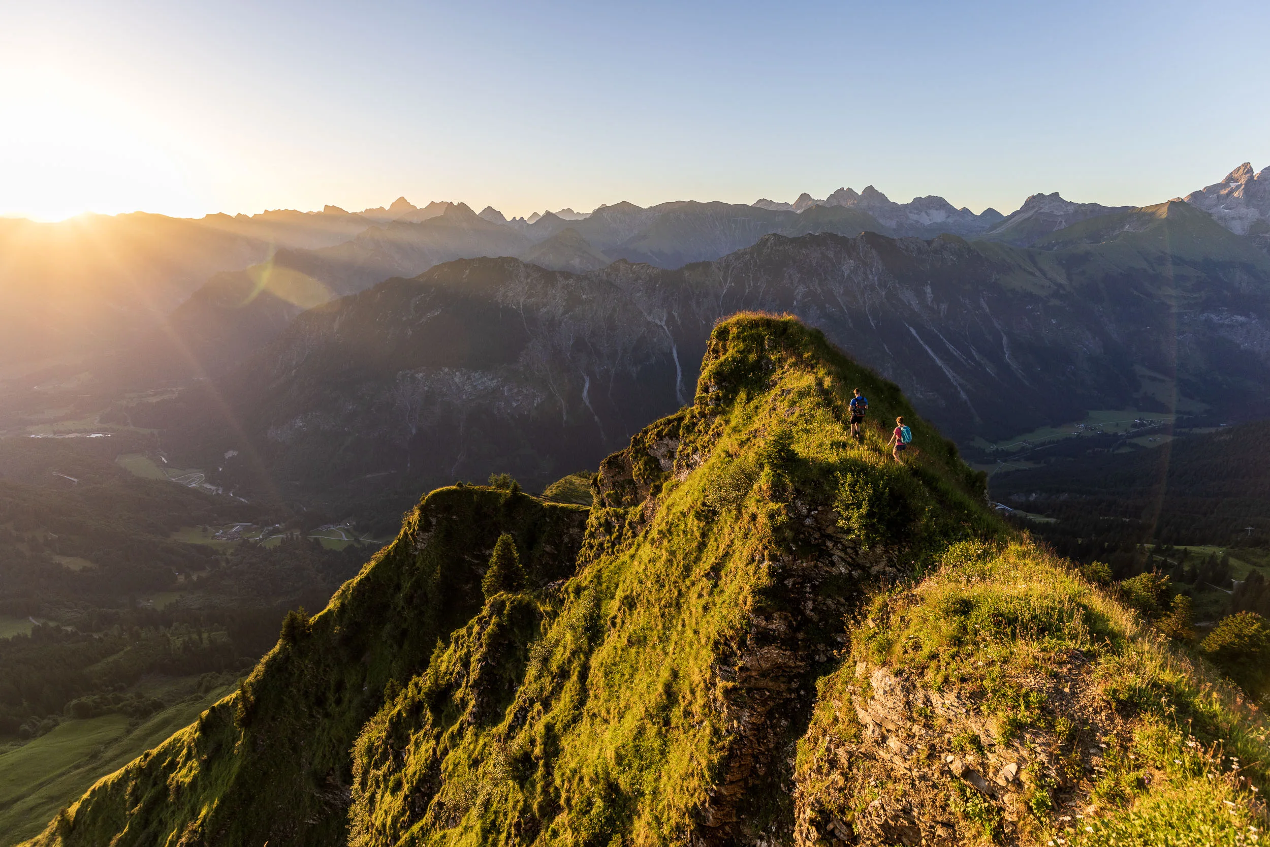 Sonnenaufgang in den Bergen am Fellhorn/Söllereck bei Oberstdorf.
