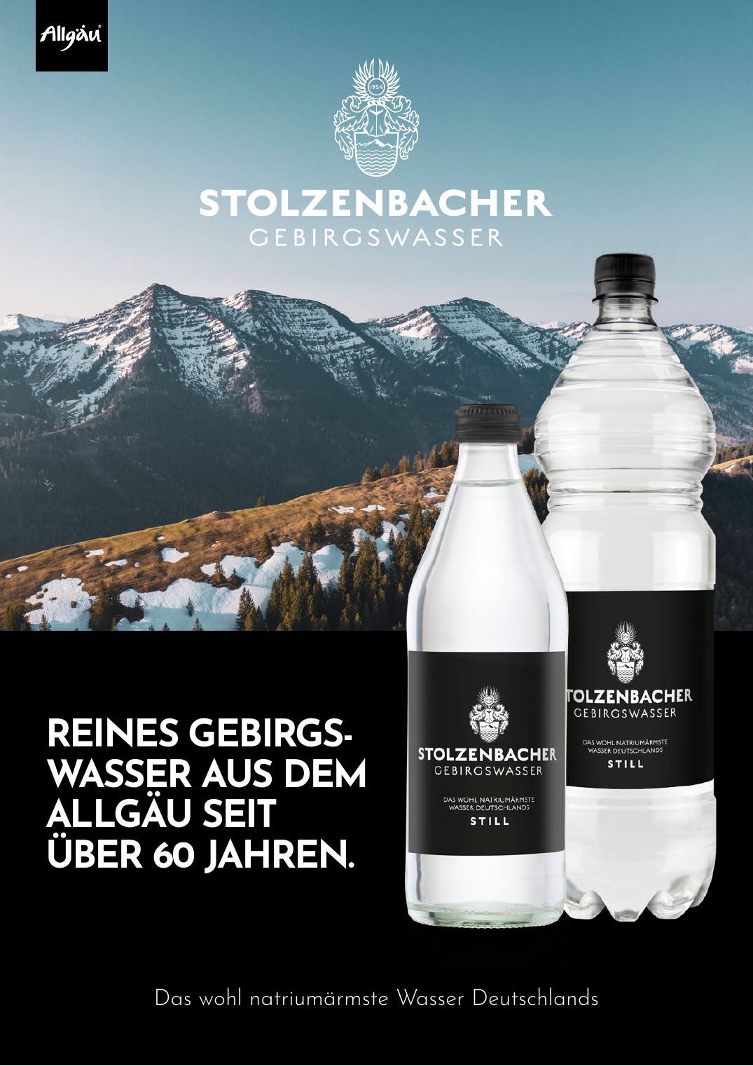 Titelseite der Stolzenbacher Gebirgswasser Broschüre mit Allgäuer Berglandschaft und Wasserflaschen